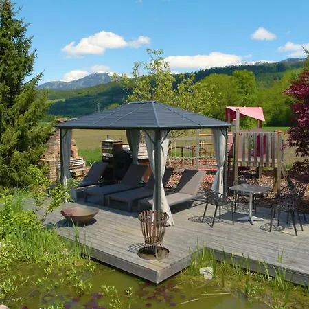 Designferienhaus Bauhausvilla Pool-park-ski Villa