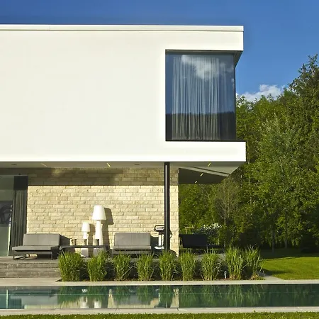 Villa Designferienhaus Bauhausvilla Pool-park-ski