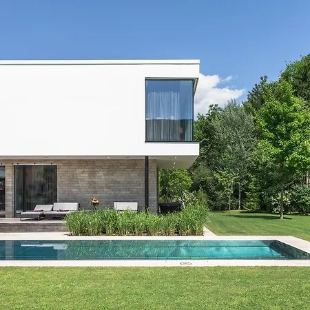 Villa Designferienhaus Bauhausvilla Pool-park-ski Spittal an der Drau